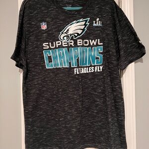 NFL Philadelphia Eagles Super Bowl Champions Tee XL Fly Eagles Fly Shirt